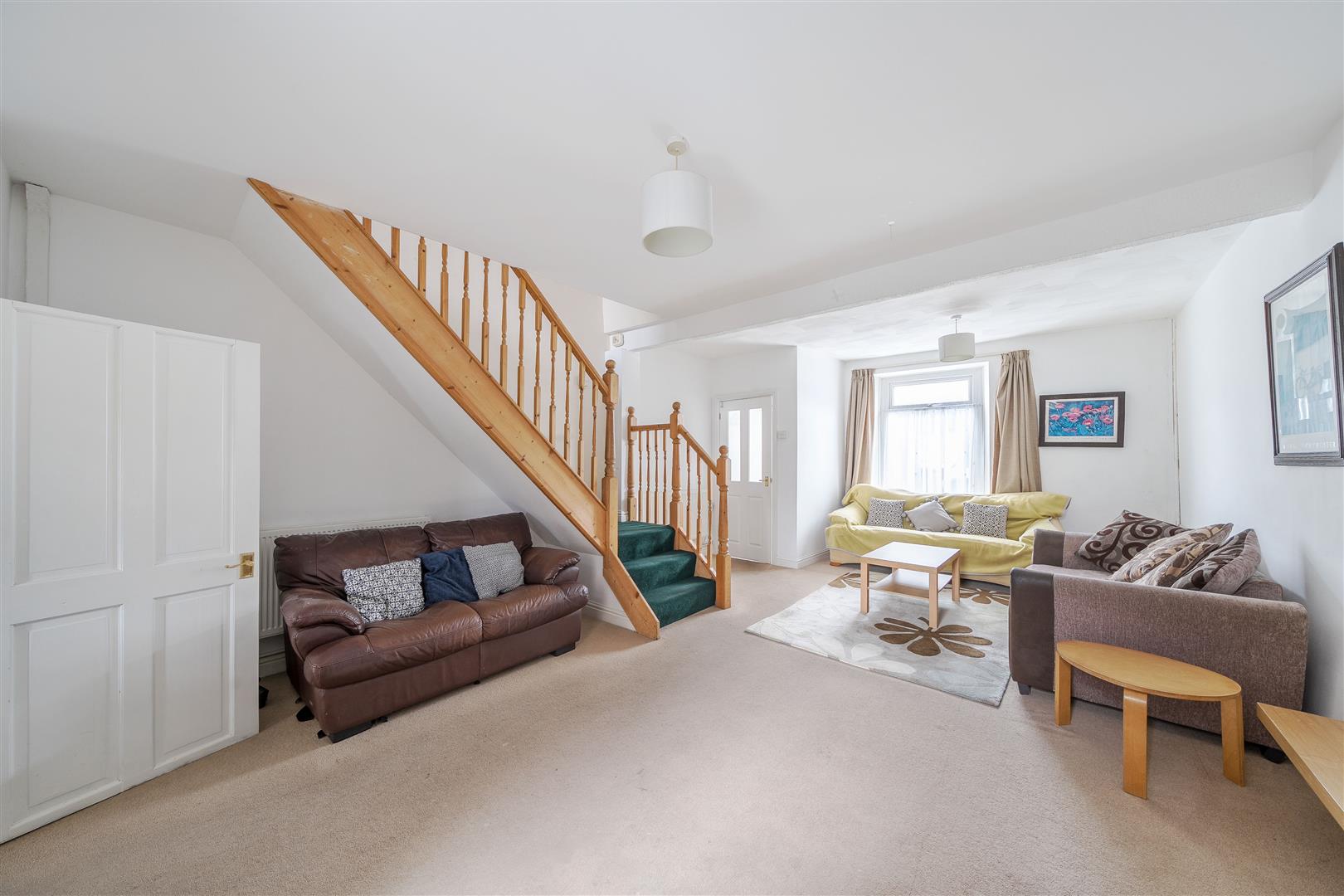 Burrows Road, Sandfields, Swansea, SA1 3TT